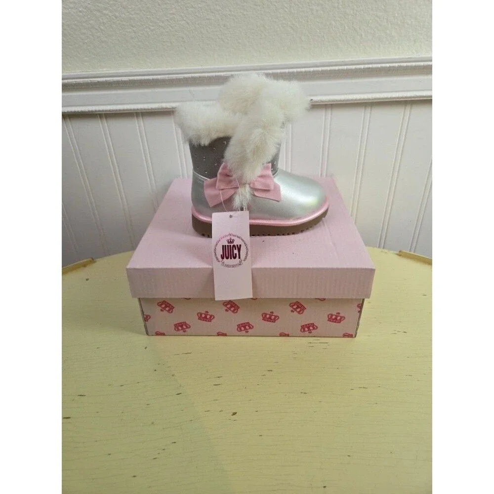 JUICY COUTURE JJK LIL PERRIS TODDLER SILVER EMBELLISHED BOOTS SIZE 5 NWT